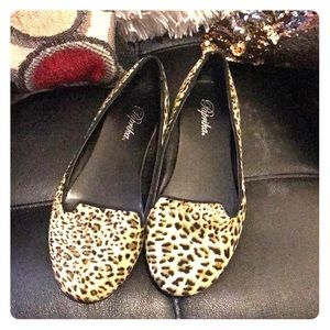 Cheetah print flats size 7